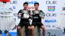 Angga/Ricky berpose ketika memastikan diri meraih gelar juara Singapura Terbuka Super Series 2015 (Foto: Humas PBSI)