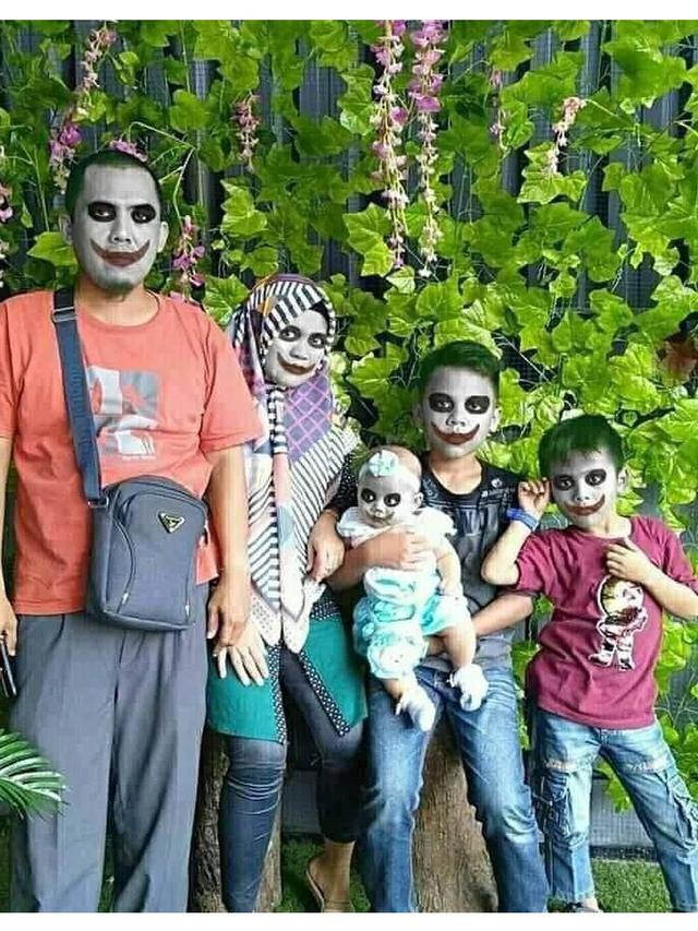 Potret Nyeleneh Orang Berdandan ala Joker Ini Bikin Tepuk Jidat