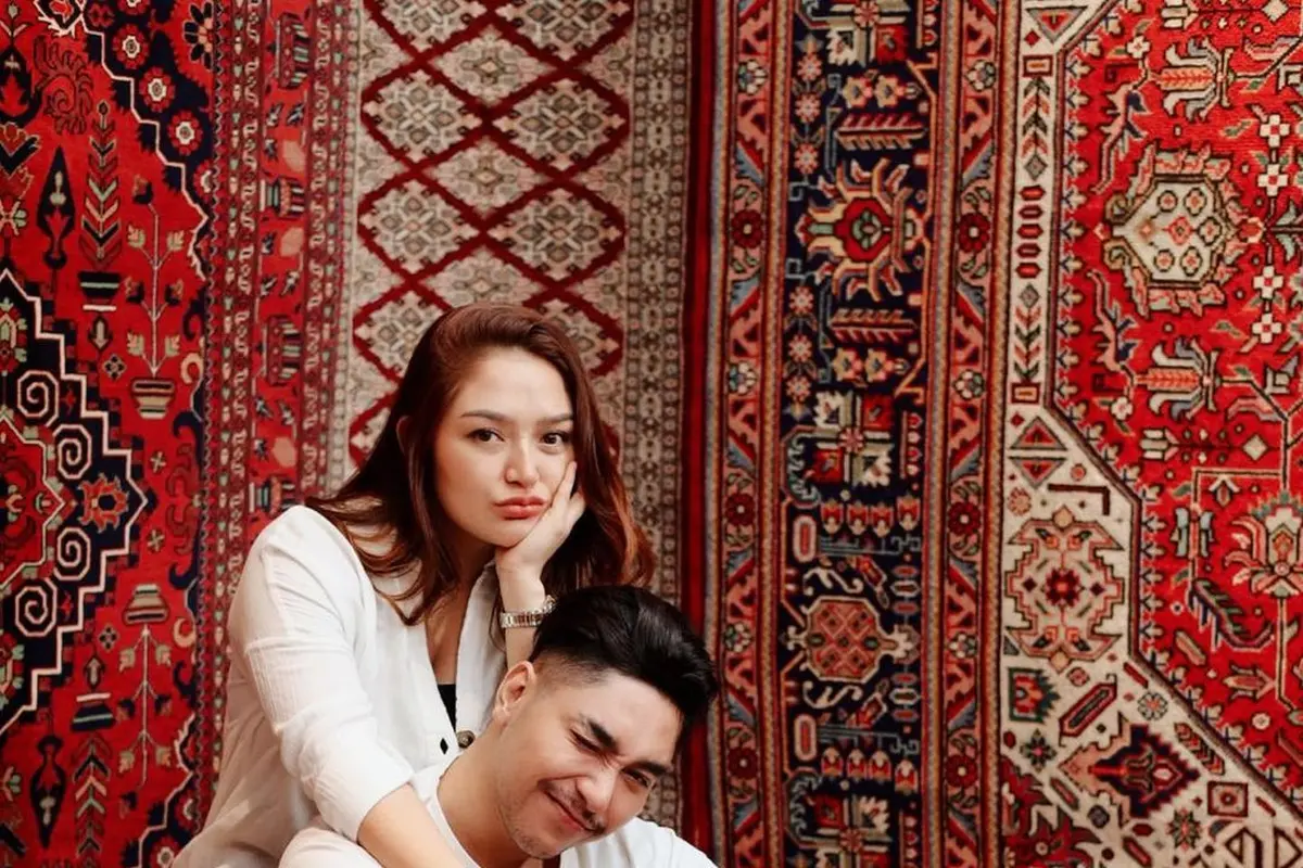 Krisjiana Baharudin sering pakai baju bolong, Siti Badriah kesal