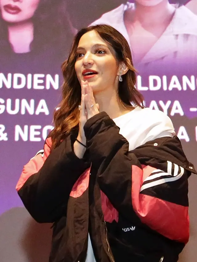 [Fimela] Nia Ramadhani Jumpa Pers Kreasi