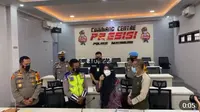 Wanita yang viral memaki polisi saat diputar balik di Sukabumi minta maaf. (Sumber: akun Instagram @Cetul.22)