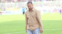 Dejan Antonic Janji Tak Akan Omeli Wasit saat Laga Persib di ISC