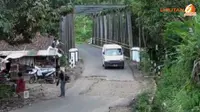 [VIDEO] Jalan Rusak, Wawan dan Atut Dituding Selewengkan Anggaran