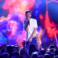 Louis Tomlinson (Foto: AFP / KEVIN WINTER / GETTY IMAGES NORTH AMERICA)