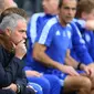 OPTIMISTIS - Manajer Jose Mourinho percaya diri untuk membawa Chelsea finis posisi empat besar. (AFP/Ian MacNicol).