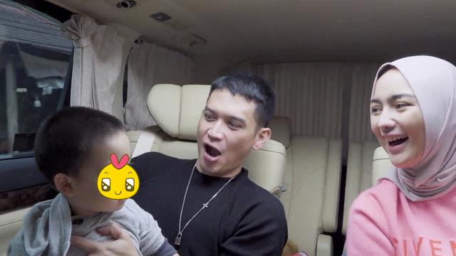 Tetap Mesra, Ini 6 Momen Liburan Citra Kirana dan Rezky Adhitya Bareng Anak