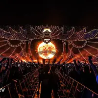 Djakarta Warehouse Project 2023 kembali digelar di Bali, penuh warna-warni dan aksi kelas dunia dari para musisi. (Instagram @djakartawarehouseproject)