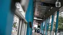 Kondisi Halte Bus Transjakarta Tosari lama di Jalan Jenderal Sudirman, Jakarta, Kamis (7/1/2021). Kondisi halte tersebut kini terbengkalai usai beroperasinya Halte Tosari baru dengan daya tampung yang bertambah dua kali lipat. (Liputan6.com/Faizal Fanani)