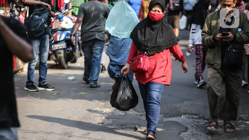 Mulai 1 Juli, Penggunaan Kantong Plastik  Dilarang di Jakarta