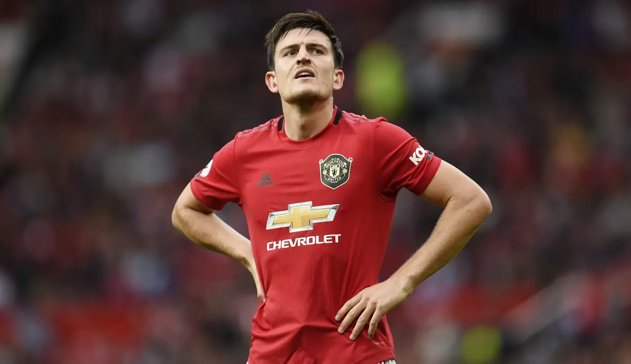 4. Harry Maguire - Pemain Manchester United ini mulai meniti karir sepak bola sebagai anak gawang di akademi Sheffield United. Bek Timnas Inggris ini menjadi kini berstatus sebagai bek termahal di dunia. (AFP/Oli Scarff)