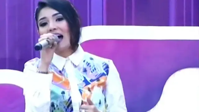 (VIDEO) Nindy - Kubenci Kau Dengan Cintaku - inbox