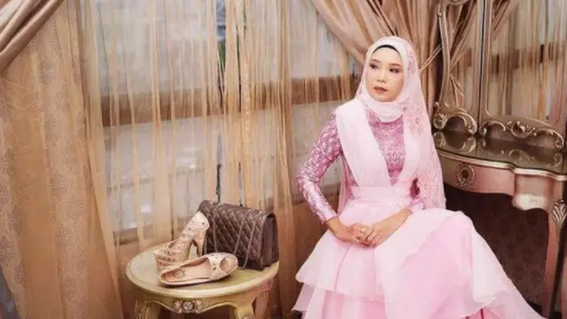Kisah Cleaning Service Punya Kerja Sampingan Jadi Model Ini Bikin Salut