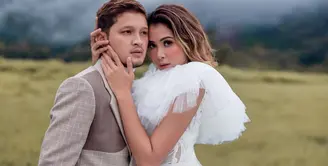 Bunga Jelita dan Syamsir Alam. (Instagram/mozawahyu)