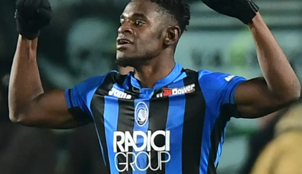 2. Duvan Zapata (Atalanta) - 22 gol dan 7 assist (AFP/Miguel Medina)