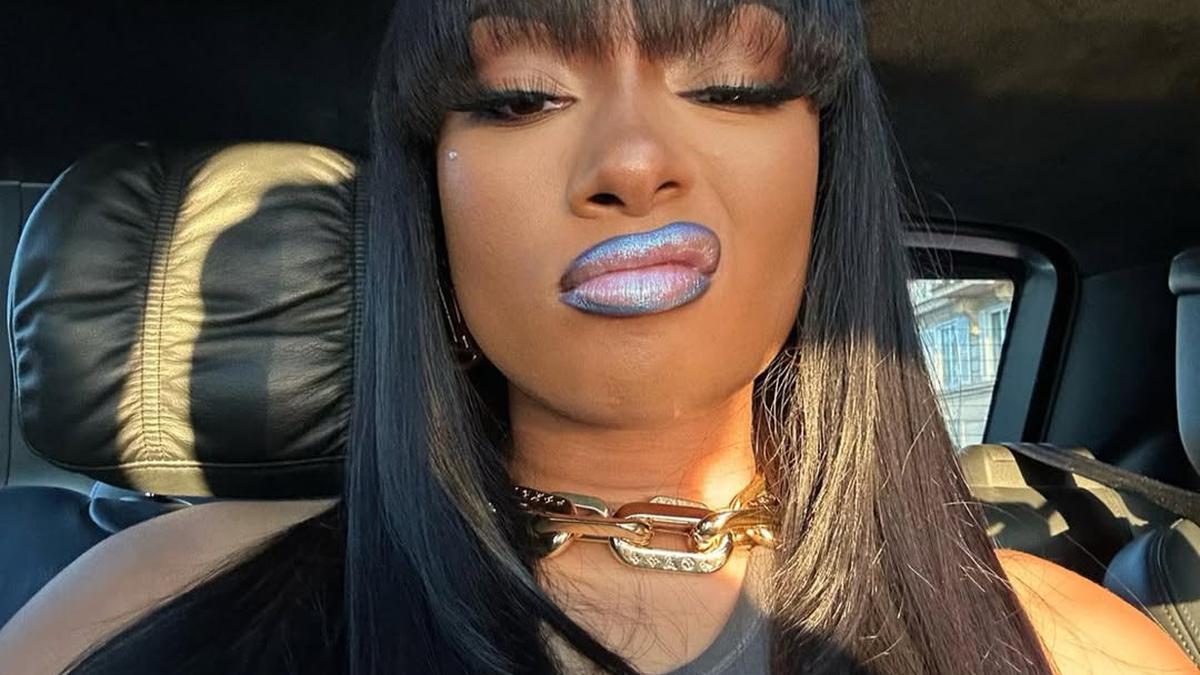 Ice Blue Lips alias Pool Lips, Tren Bibir Es yang Lagi Viral