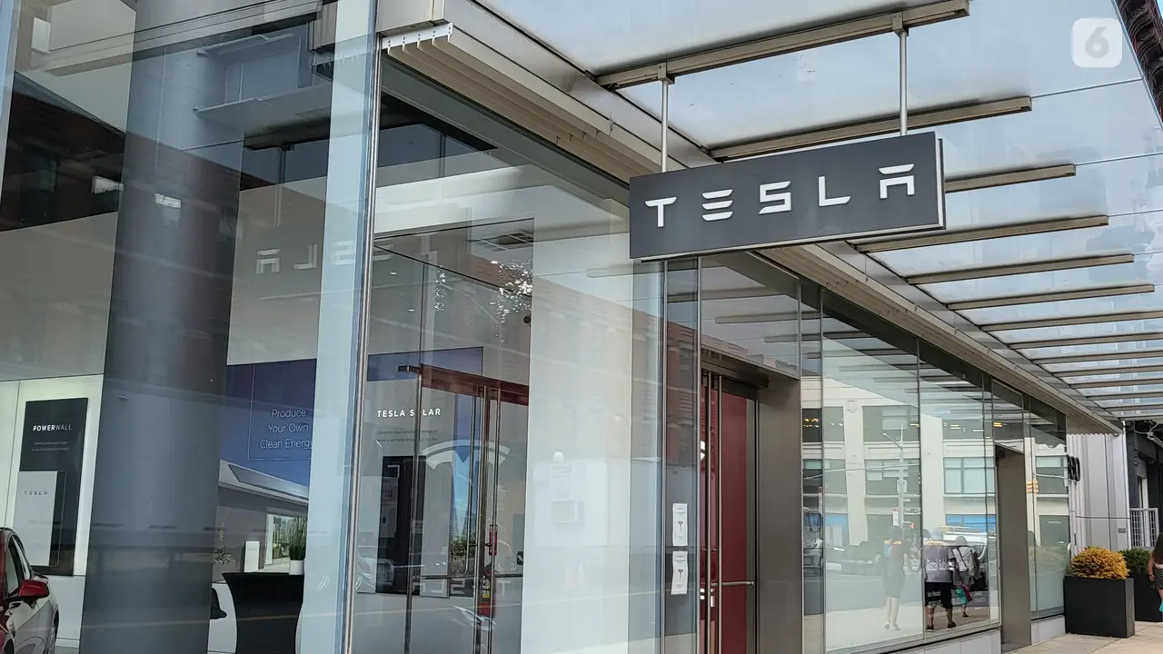 Tesla Masuk Mobil Resmi Pemerintah China?