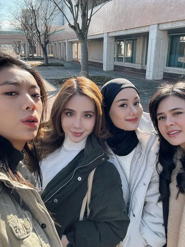 7 Momen Agatha Chelsea Syuting Film di Jepang, Potretnya saat Tidur Jadi Sorotan