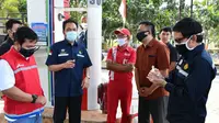 Kepala BPH Migas M. Fanshurullah Asa beserta Tim melakukan kunjungan ke beberapa titik SPBU di wilayah MOR IV dan V Pertamina. (Dok BPH Migas)