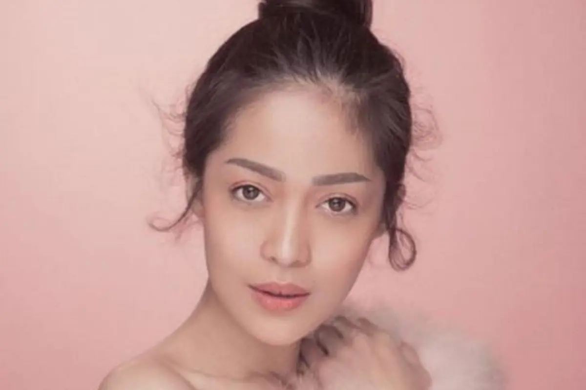 [Bintang] Gracia Indri