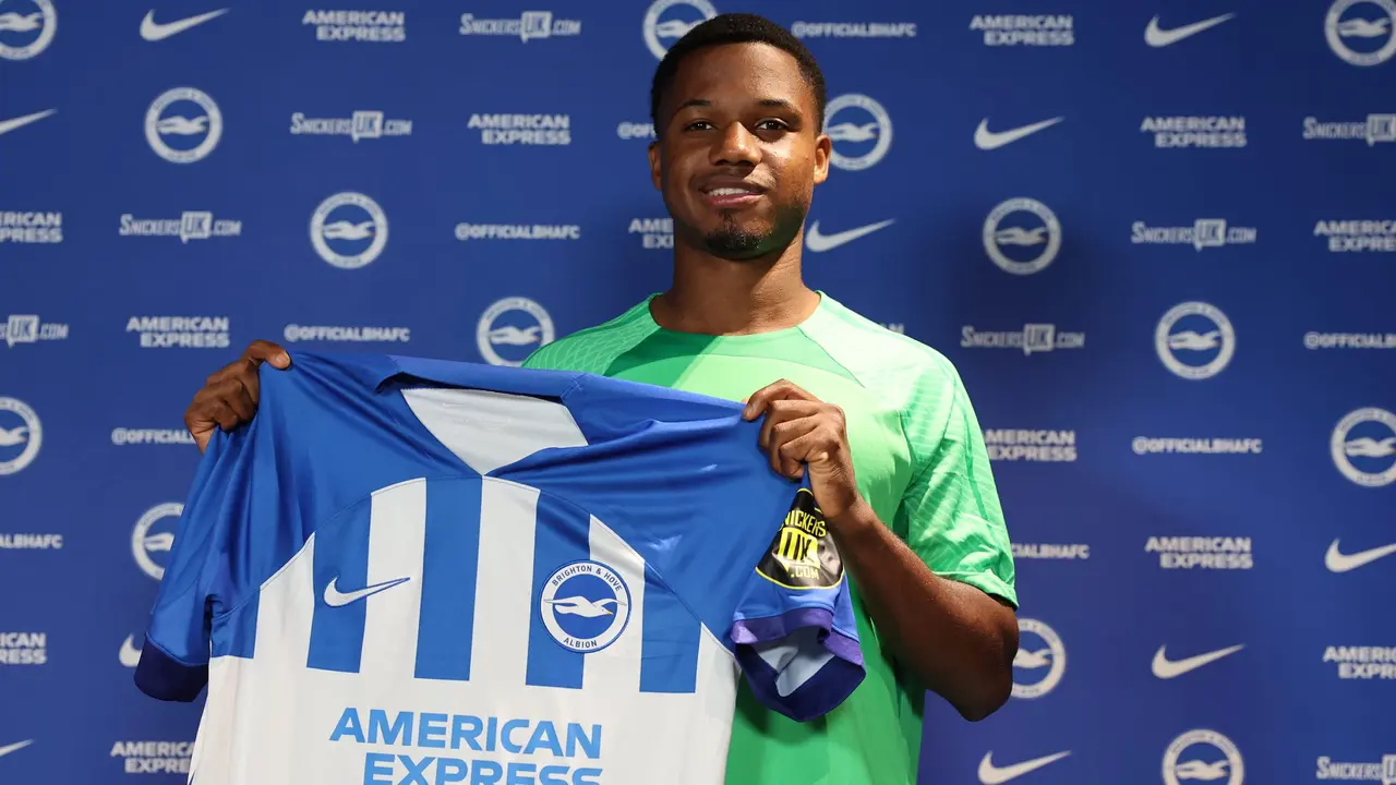 Foto: Deretan Transfer Kejutan yang Terjadi pada Deadline Bursa Transfer Pemain Musim Panas 2023 / 2024
