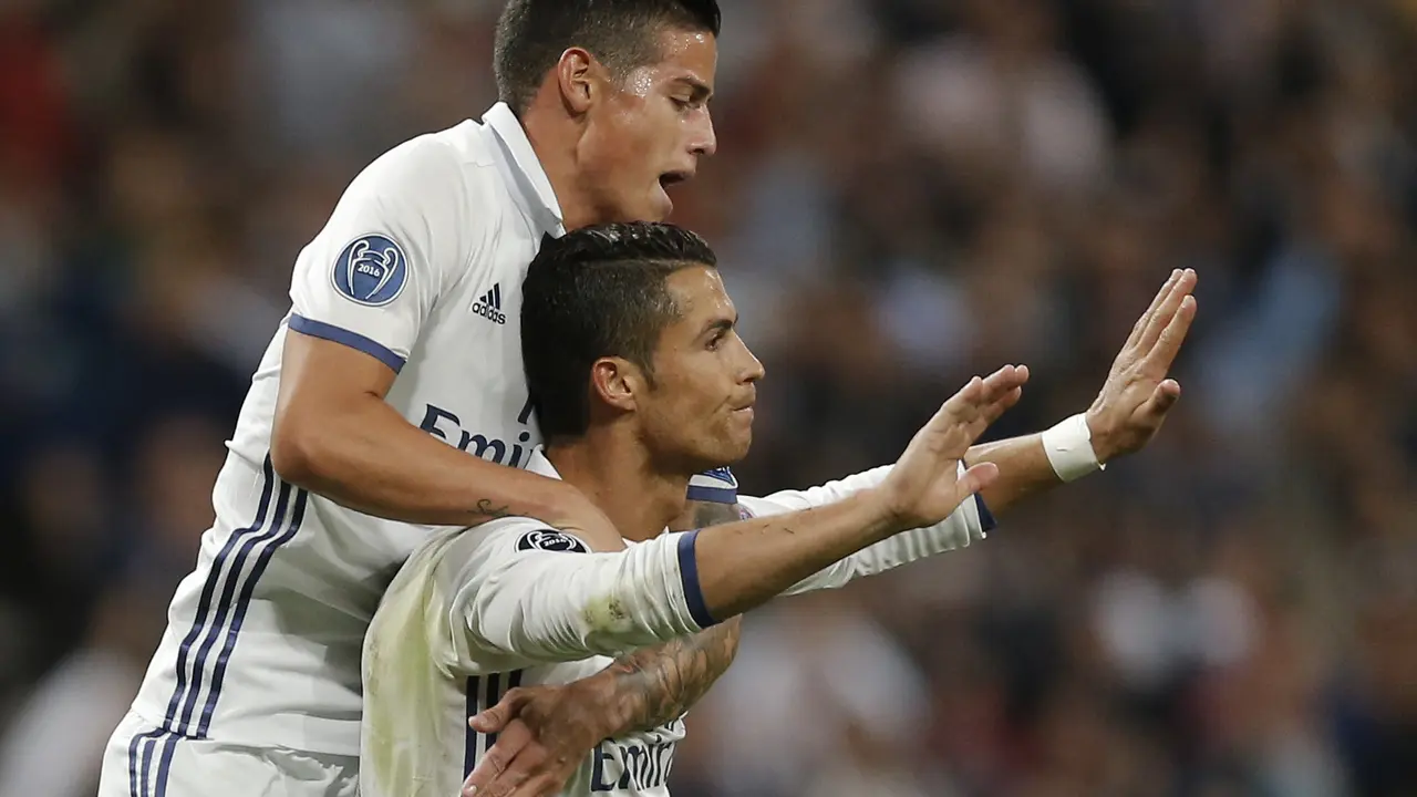 James Rodriguez Cristiano Ronaldo