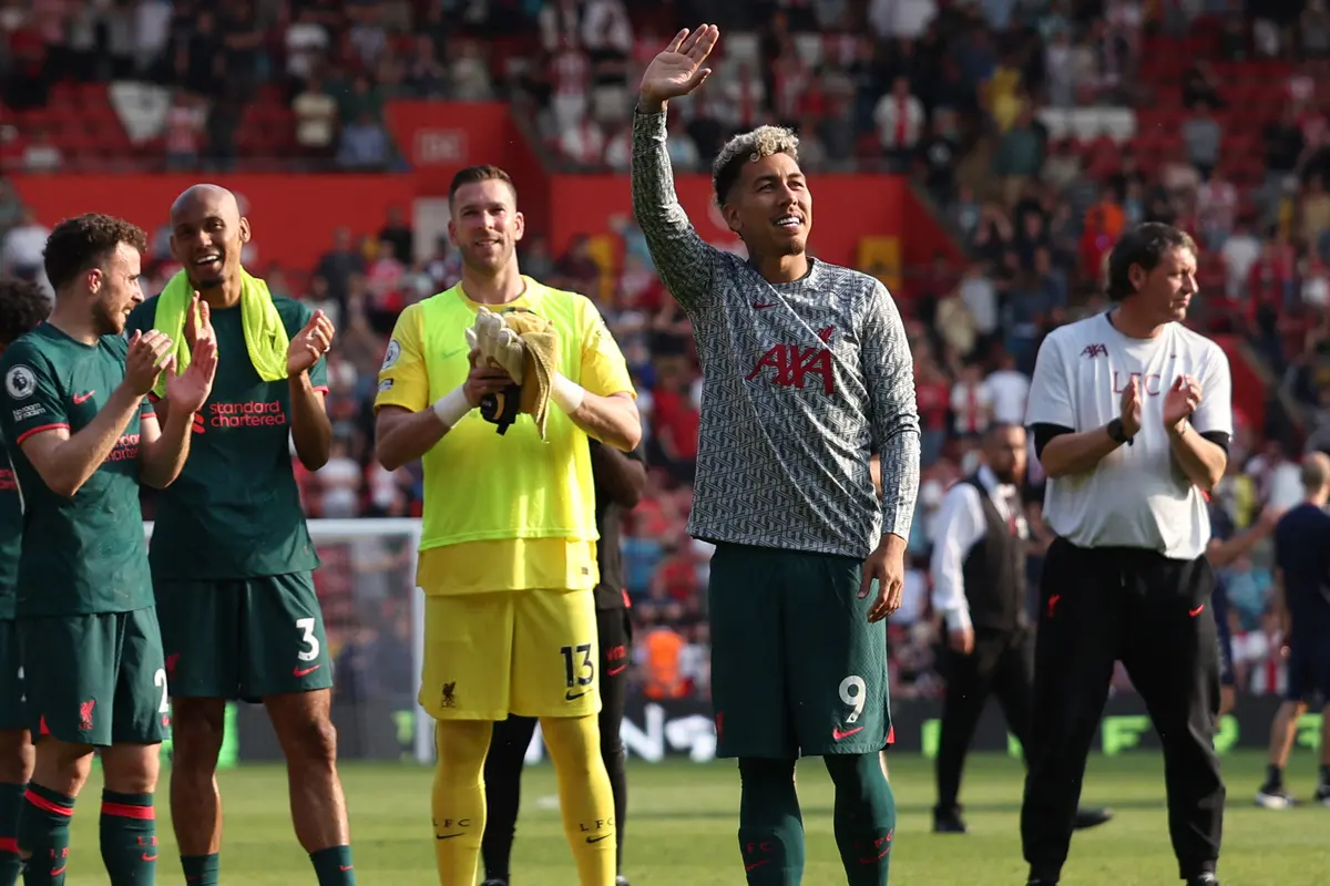 Foto: Momen Perpisahan Manis Roberto Firmino, Cetak Gol Terakhir Bersama Liverpool di Liga Inggris