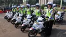Sejumlah polwan berbaris di depan gedung DPR sebagai pengamanan pelantikan Jokowi-JK, Jakarta, (20/10/14). (Liputan6.com/Miftahul Hayat) 