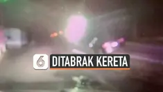 Detik-detik kereta menabrak sebuah mobil di New Jersey. Pengemudi meninggalkan mobil di rel karena di bawah pengaruh alkohol.