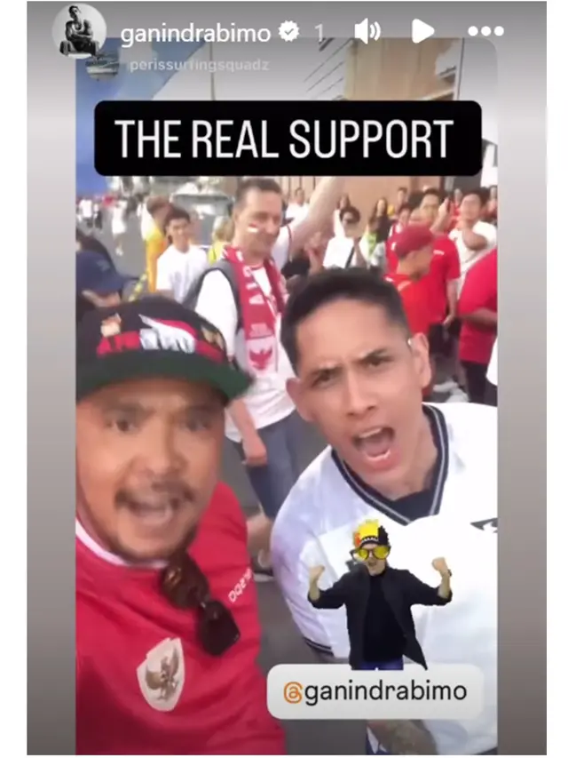 6 Potret Ganindra Bimo Nonton Timnas di Australia, Heboh Bareng Suporter Indonesia