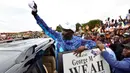 Pada kesempatan pilpres keduanya ini, George Weah akhirnya berhasil menjadi presiden Liberia. Legenda sepak bola Afrika tersebut berhasil mengalahkan pesaingnya, Joseph Boakai. (AFP/Issouf Sanogo)