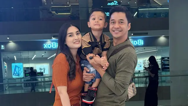 Ini potret kebersamaan adly fairuz dan angbeen rishi. (credit:instagram.com/angbeenrishi)