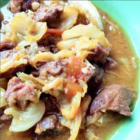 Kalau masih punya daging kambing sisa Idul Adha kemarin, yuk, kita buat tongseng yang enak dan menggugah selera. (Foto: Instagram/septinawahyu)