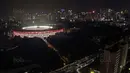 Suasana tampak luar Stadion Utama Gelora Bung Karno terlihat dari Hotel Fairmont, Jakarta, Minggu (14/1/2018). Laga Timnas Indonesia melawan Islandia menjadi pertandingan pertama di GBK pasca renovasi. (Bola.com/Peksi Cahyo)