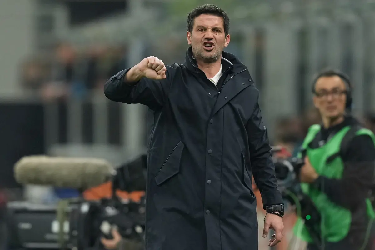 Pelatih Inter Milan Cristian Chivu