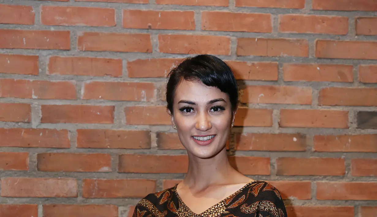 Sebagai menu favorit saat lebaran, putri Ratna Sarumpaet ini sangat mengidolakan masakan mamanya yang telah memiliki resep turun temurun yang dipelihara hingga sekarang. (Nurwahyunan/Bintang.com)