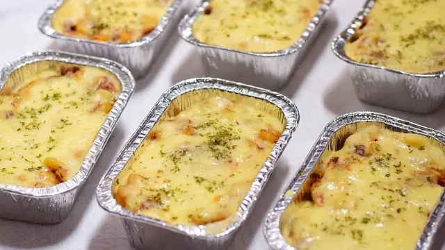 Baked Macaroni Bolognese