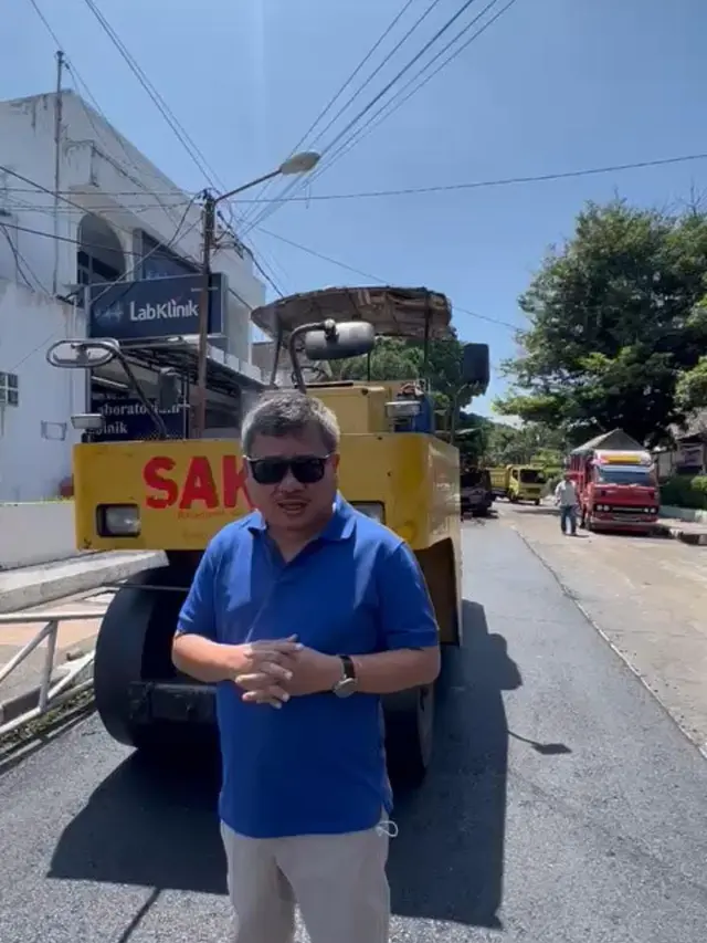 Bupati Garut Rudy Gunawan langsung memimpin jalannya launching perbaikan jalan utama di Garut menjelang datangnya ramadan.