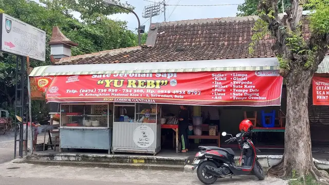Rekomendasi Tempat Makan Sate Kere di Solo