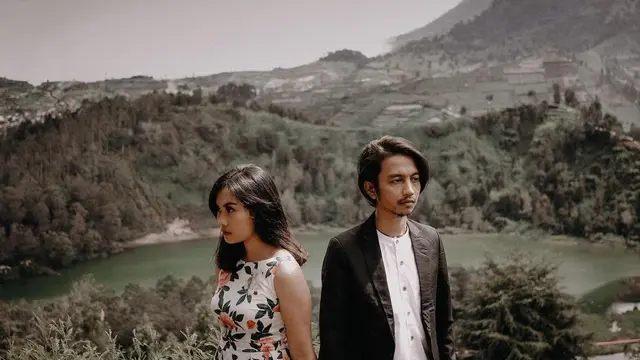 7 Potret Mesra Fiersa Besari dan Istri, Terkonfirmasi Positif COVID-19 dalam Kondisi Hamil