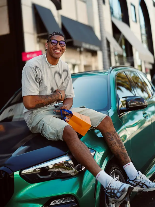 Derrick Michael Xzavierro
