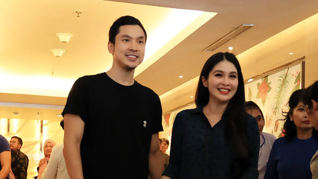 [Bintang] Sandra Dewi