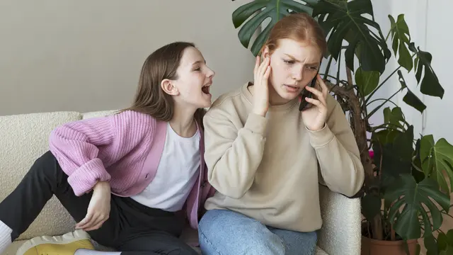 Ilustrasi Zodiak Anti Anak Kecil