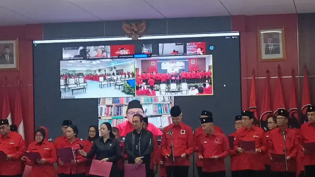 Megawati Soekarnoputri melantik pengurus baru PDIP. Ada Ganjar Pranomo hingga Basuki Tjahaja Purnama atau Ahok, Jumat (5/7/2024).