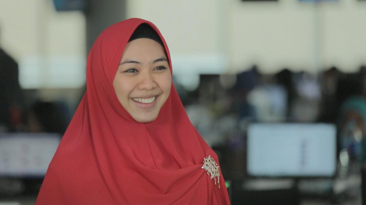 Artis Oki Setiana Bicara Fenomena Jilboobs - Video Liputan6.com