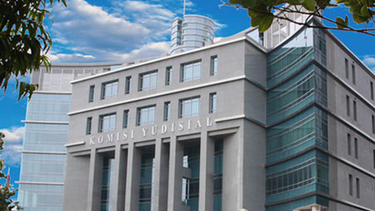 Tanggapan KY Terkait Vonis Korupsi Eks Pegawainya