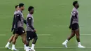 Menurut Alvaro Arbeloa, Tchouameni akan masuk ke dalam skuad Los Blancos pada El Clasico yang akan berlangsung pada Minggu (10/05) waktu setempat. (AFP/Oscar Del Pozo)