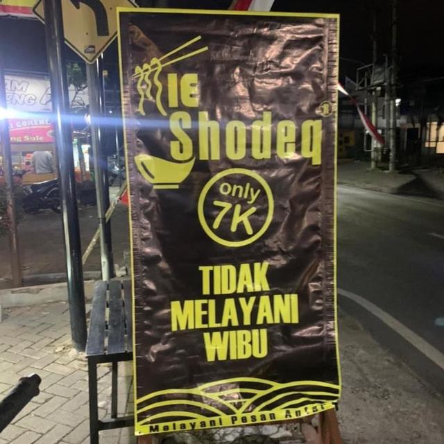 Kreatif, 7 Spanduk Warung Nyeleneh Ini Bikin Ngakak