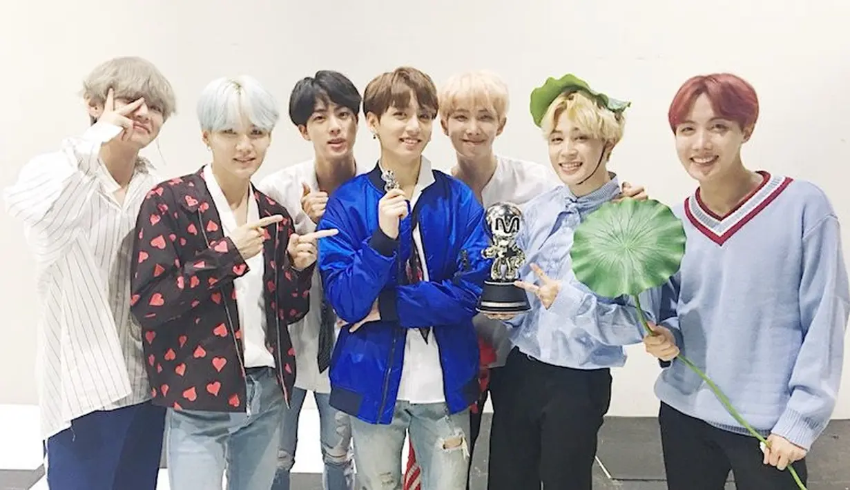 Tak hanya itu, banyak musisi yang ingin berkolaborasi dengan BTS. Tinashe mengaku ingin berkolaborasi dengan J-Hope. (Foto: Soompi.com)