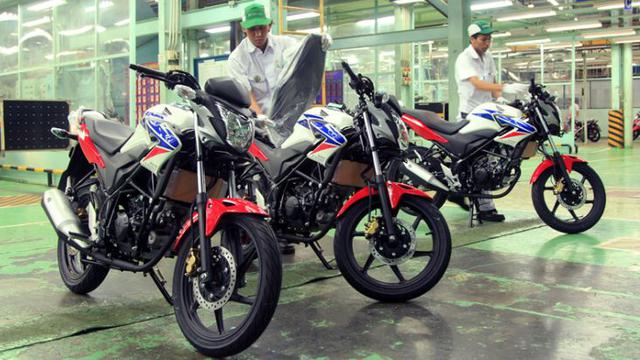 CB150R StreetFire Genjot Pasar Motor Sport Honda