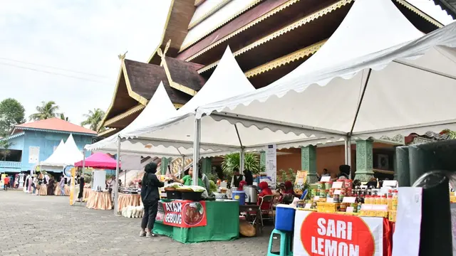 Anjungan Riau Taman Mini Indonesia Indah